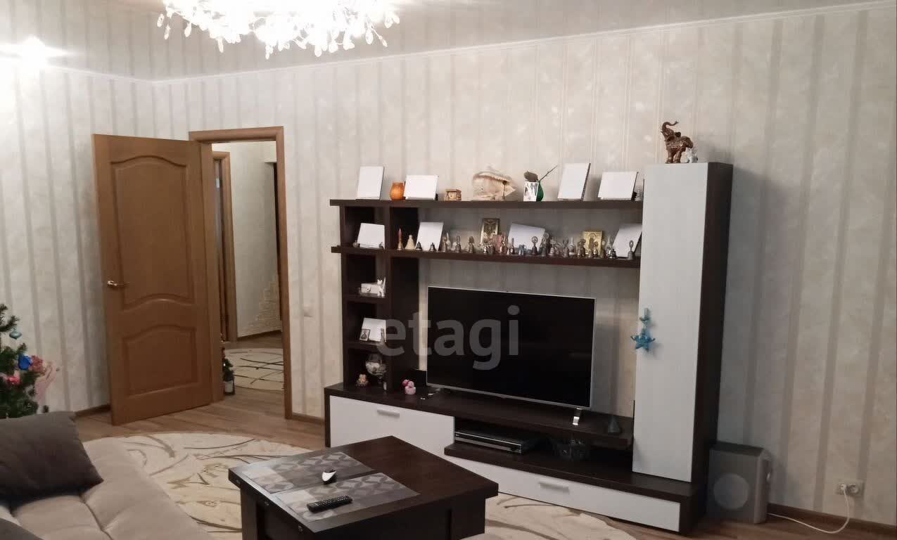 квартира г Тольятти р-н Автозаводский 14 квартал 14-й квартал ул 40 лет Победы 82а м-н фото 1