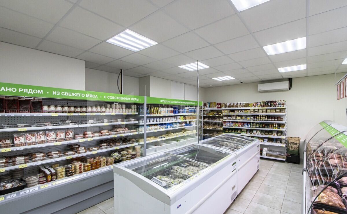 торговое помещение г Тюмень р-н Ленинский ул Мельникайте 107 фото 1