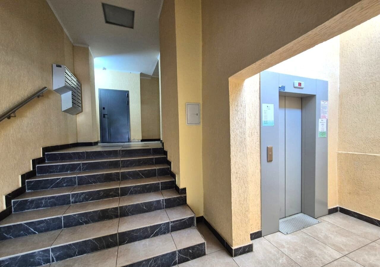 квартира г Омск р-н Кировский ул 3-я Енисейская 32 фото 10