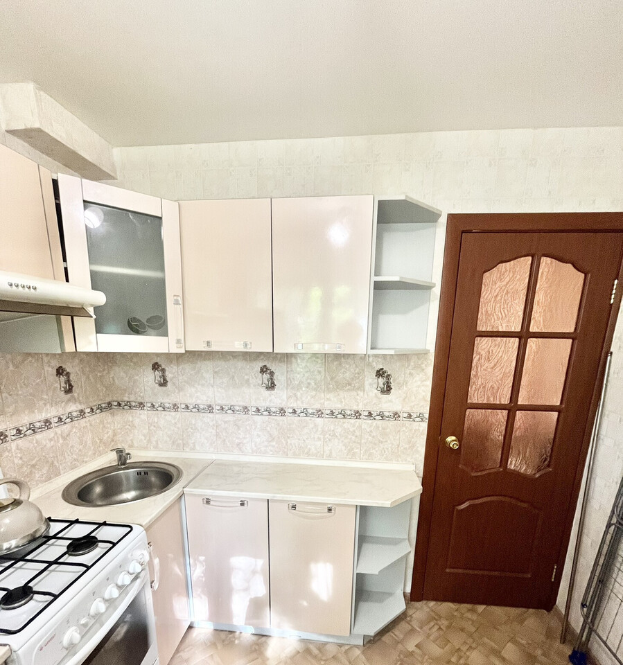 квартира г Волгоград р-н Кировский микрорайон Развилка ул 64-й Армии 30 м-н фото 1