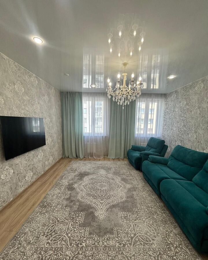 квартира г Красноярск р-н Советский ул Петра Ломако 16 фото 2