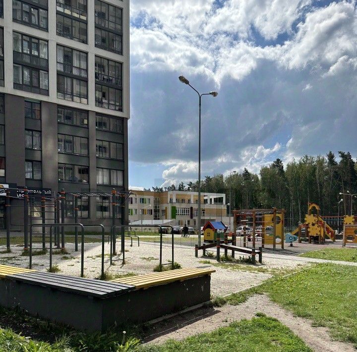 квартира г Екатеринбург Машиностроителей ул Ирбитская 8 фото 17
