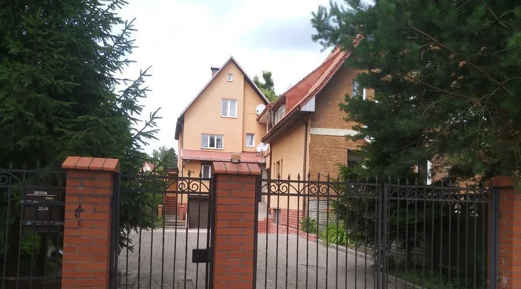 дом г Калининград р-н Ленинградский ул Тельмана 35а фото 3