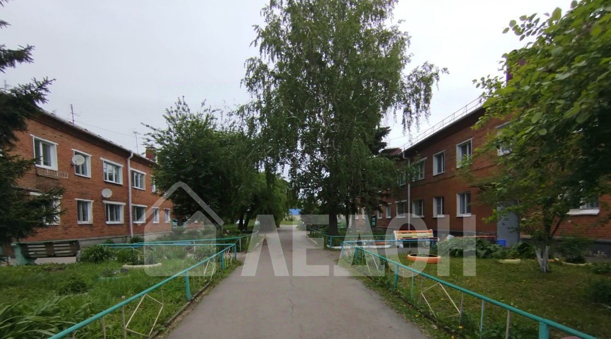 квартира г Омск р-н Кировский ул 2-я Казахстанская 42 фото 2