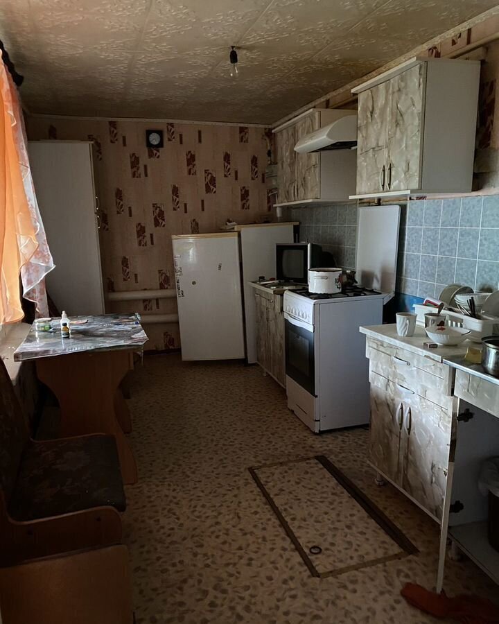 дом р-н Бобровский г Бобров ул Владимира Чижова 9 фото 3