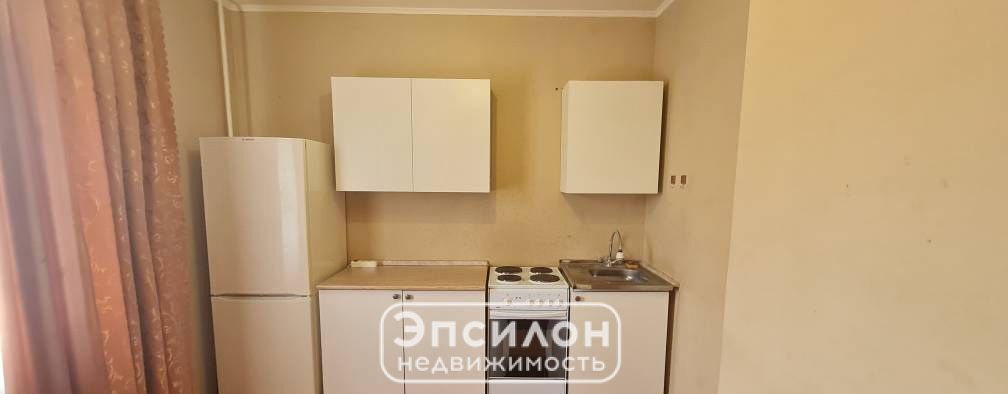 квартира г Курск р-н Центральный пр-кт Вячеслава Клыкова 28 фото 1