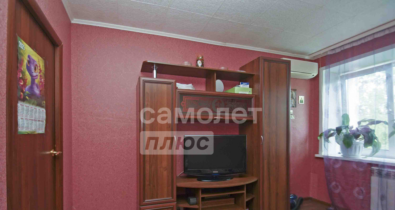 квартира г Омск п Чкаловский пр-кт Космический 97 м-н фото 2