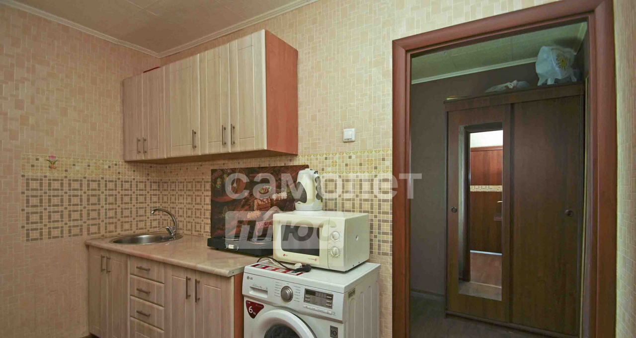 квартира г Омск п Чкаловский пр-кт Космический 97 м-н фото 6