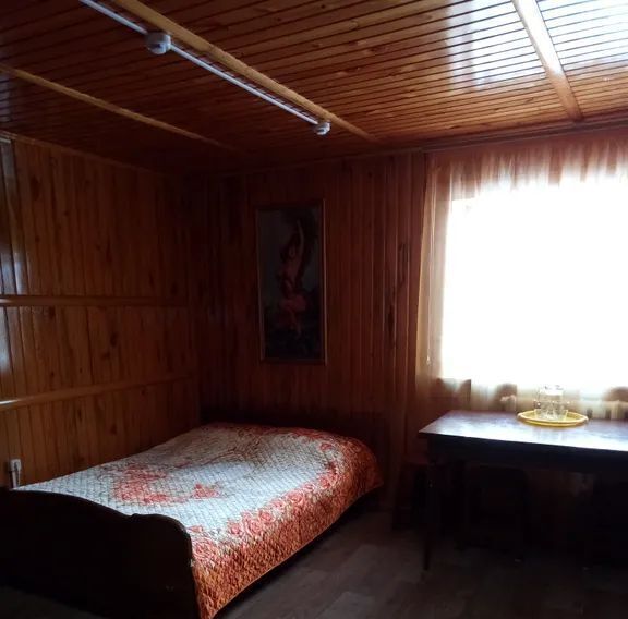 комната р-н Ейский г Ейск ул Рабочая 1б фото 5
