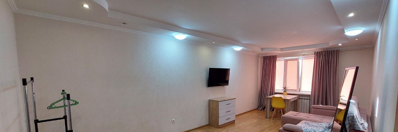 квартира г Саратов р-н Кировский ул им Батавина П.Ф. 12 фото 4