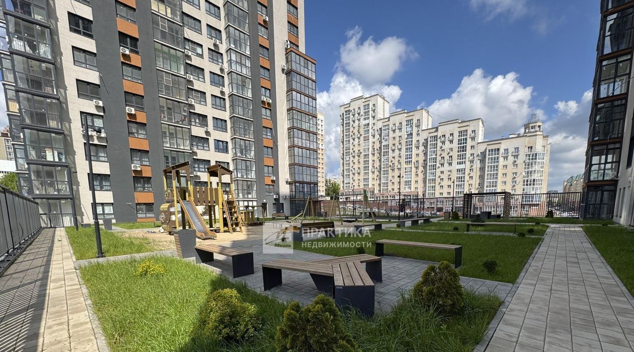 квартира г Липецк р-н Октябрьский ул М.И. Неделина 3а фото 25