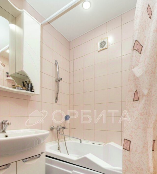 квартира г Тюмень р-н Восточный ул Монтажников 13 фото 17