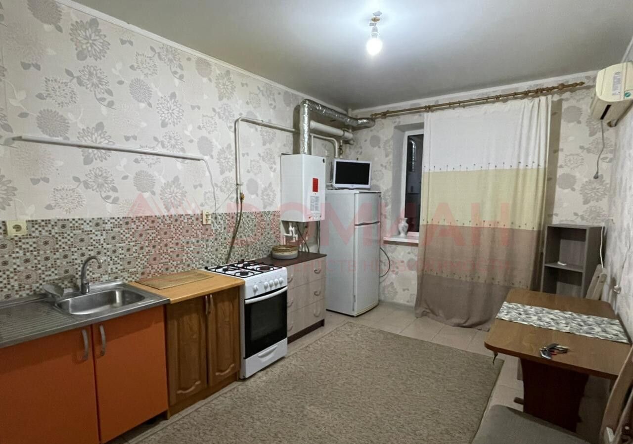 квартира г Батайск ул Урицкого 3 фото 7