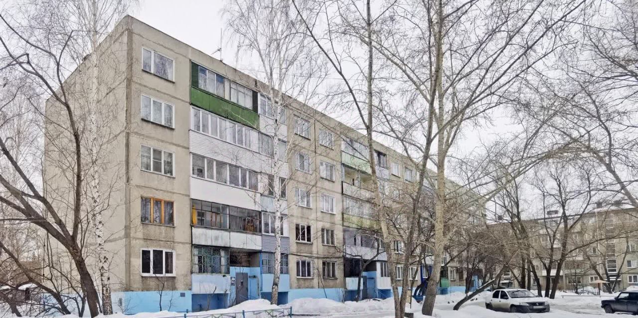 квартира г Омск р-н Октябрьский ул Романенко 15б фото 12