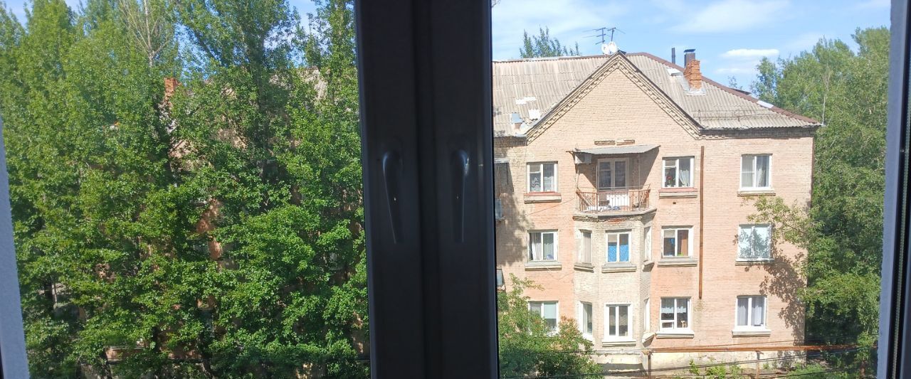 квартира г Саратов р-н Заводской проезд 1-й Энергетиков 2к/2 фото 18