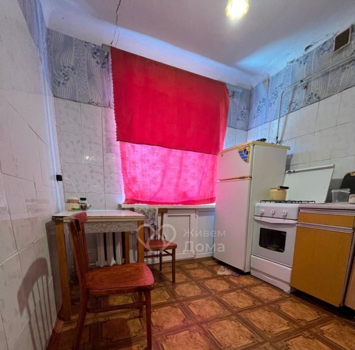 квартира г Волгоград р-н Тракторозаводский ул им. Батова 4 фото 7