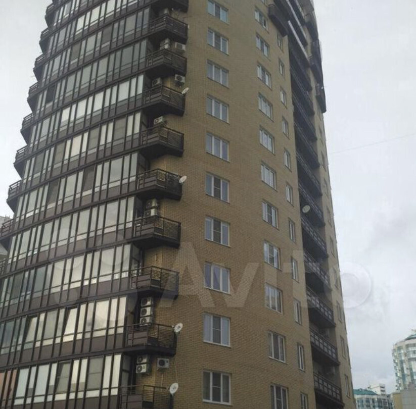 квартира г Краснодар р-н Западный ул Кубанская 23/1 фото 1