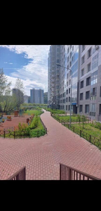 квартира г Красноярск р-н Свердловский ул Лесников 25а фото 7