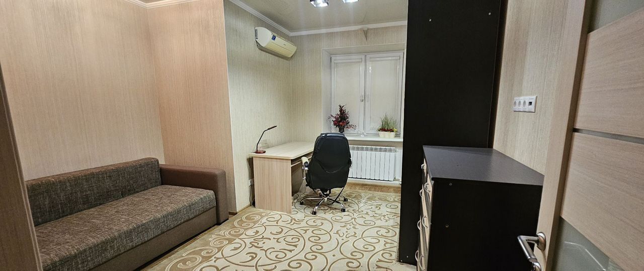 квартира г Астрахань р-н Кировский б-р Победы 54к/5 фото 19