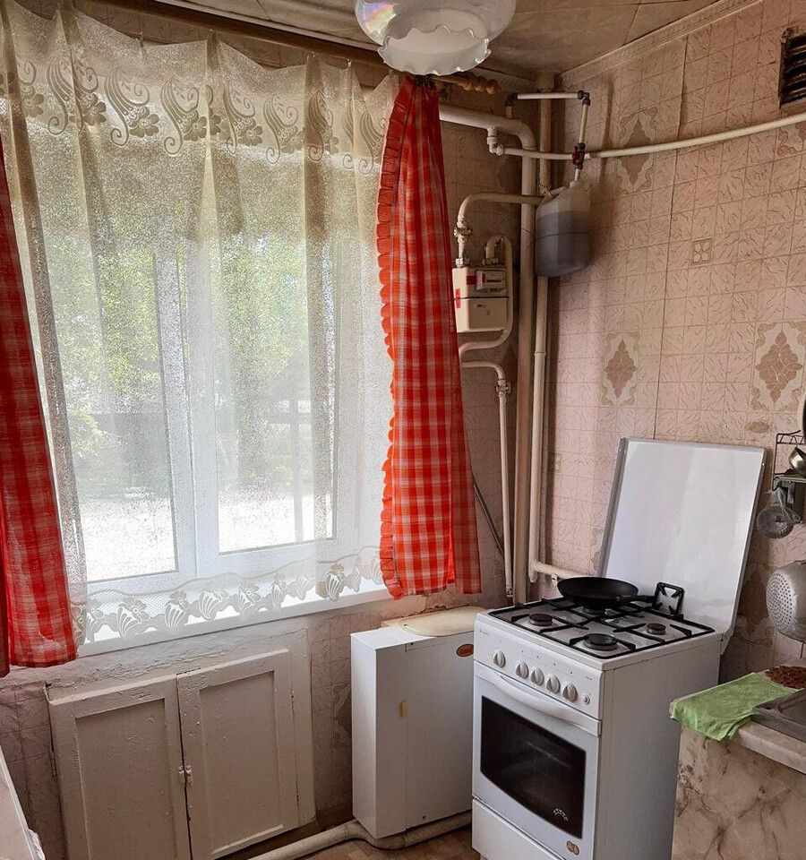 квартира г Пугачев ул 40 лет Октября 260 фото 11