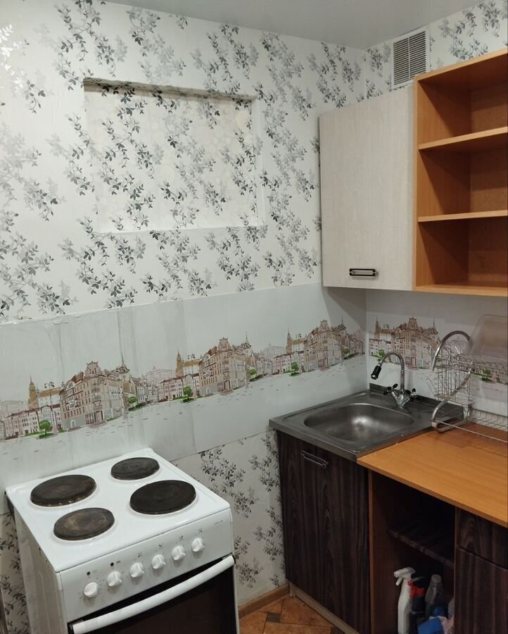 квартира г Междуреченск пр-кт 50 лет Комсомола 32 фото 2