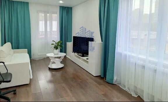 квартира г Чебоксары р-н Калининский ул Ярмарочная 19к/1 фото 1