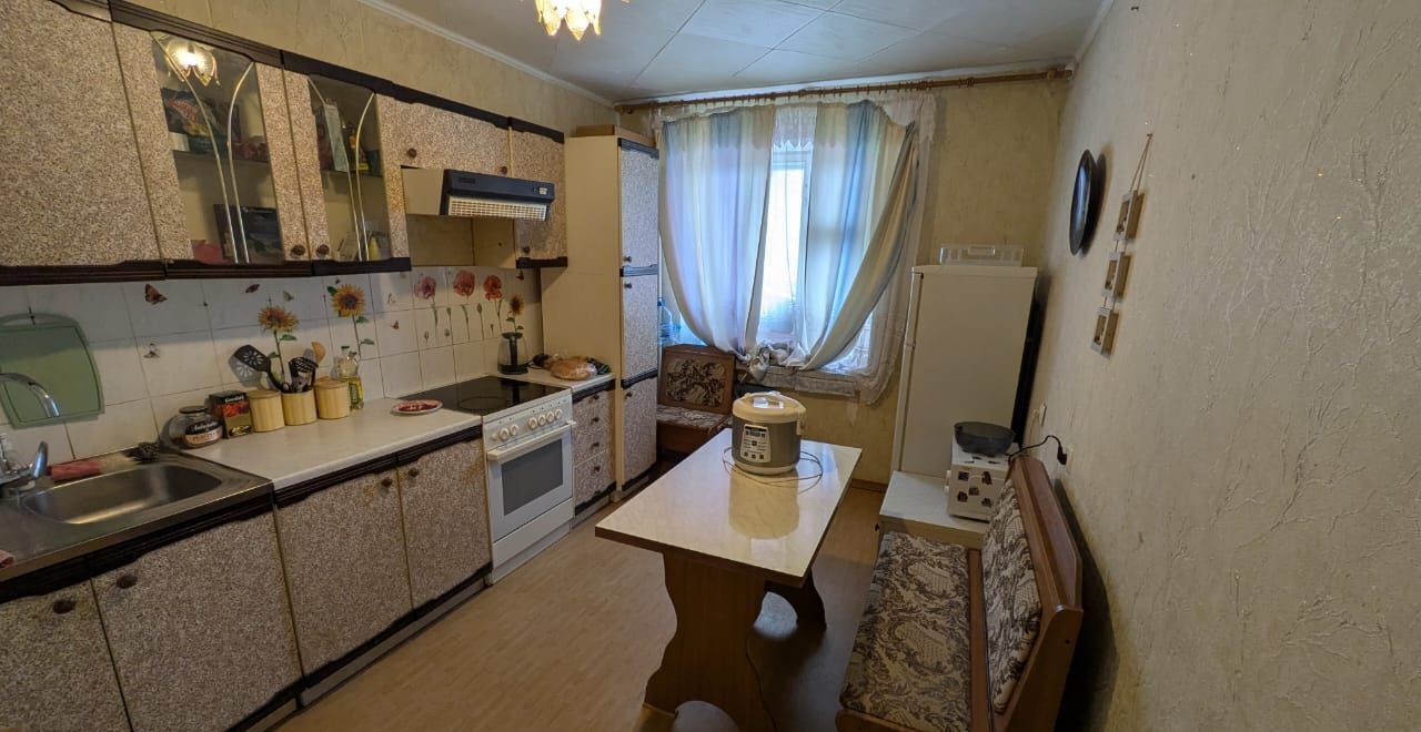 квартира г Старый Оскол мкр-н Восточный, 5 фото 2