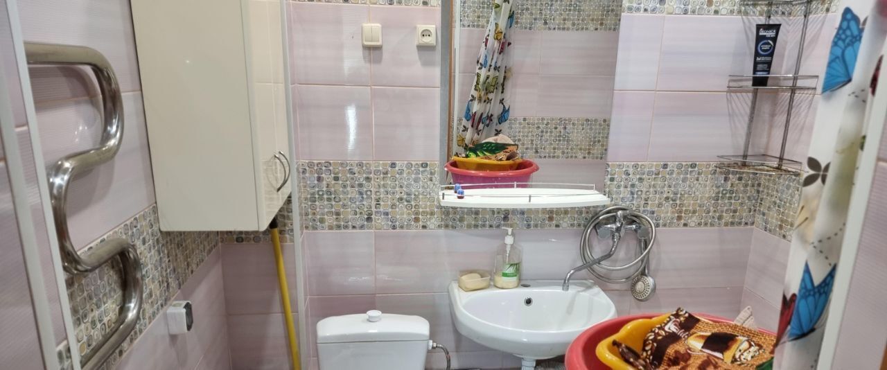квартира г Тольятти р-н Автозаводский 32 квартал ул Революционная 11б фото 30