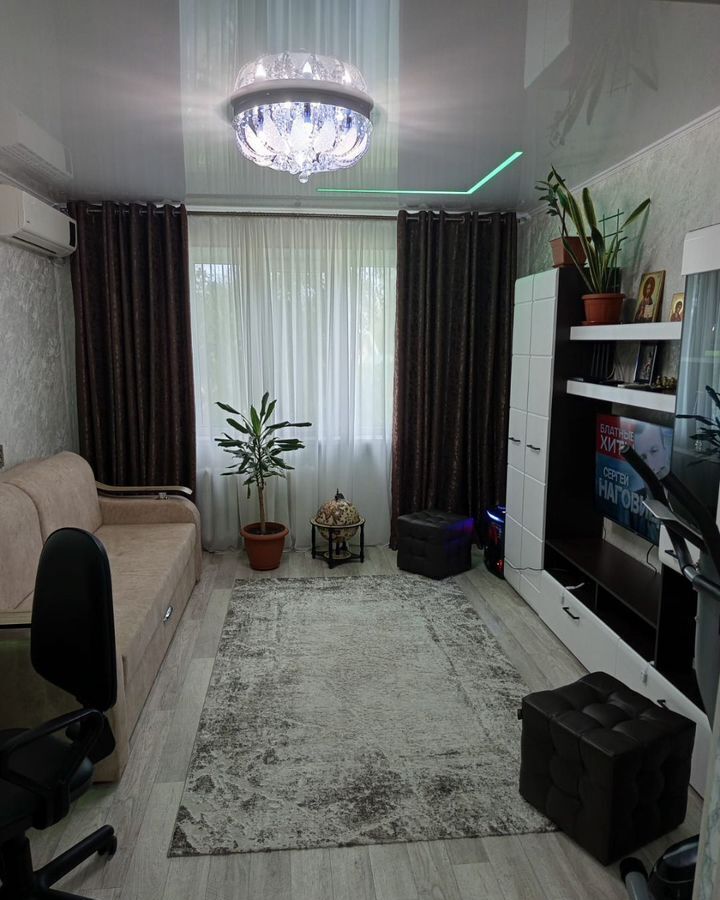 квартира г Каменск-Шахтинский ул Советская 42 фото 1