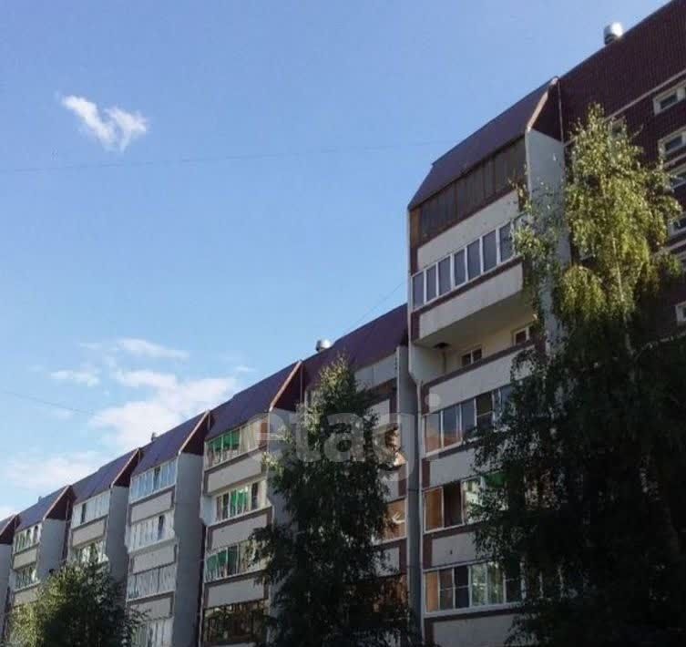квартира г Тольятти р-н Автозаводский ул 70 лет Октября 86 фото 11