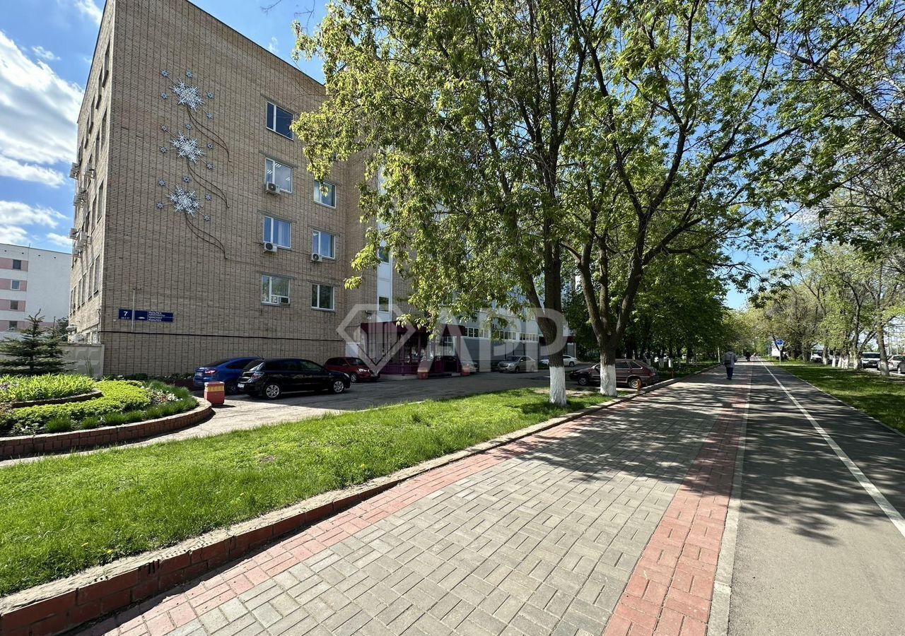 свободного назначения г Набережные Челны р-н Автозаводский пр-кт Яшьлек 7 Республика Татарстан Татарстан фото 3