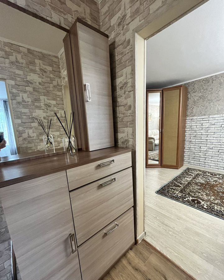 квартира г Новокузнецк р-н Центральный ул Сеченова 27 фото 2