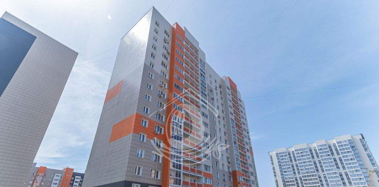квартира г Барнаул р-н Индустриальный ул Солнечная Поляна 103 фото 16