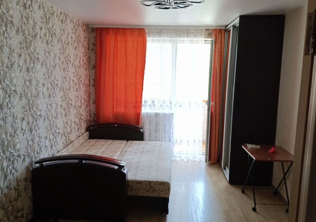 комната г Евпатория пр-кт Победы 23 фото 2