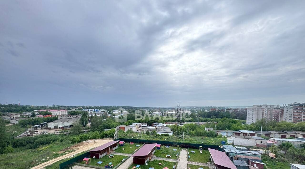квартира г Калуга р-н Московский ул Азаровская 40к/3 фото 13