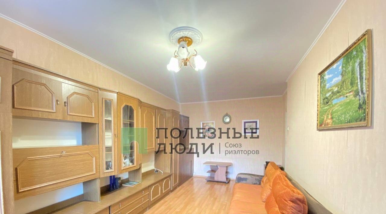 квартира г Саратов р-н Кировский ул им Разина С.Т. 62/76 фото 1