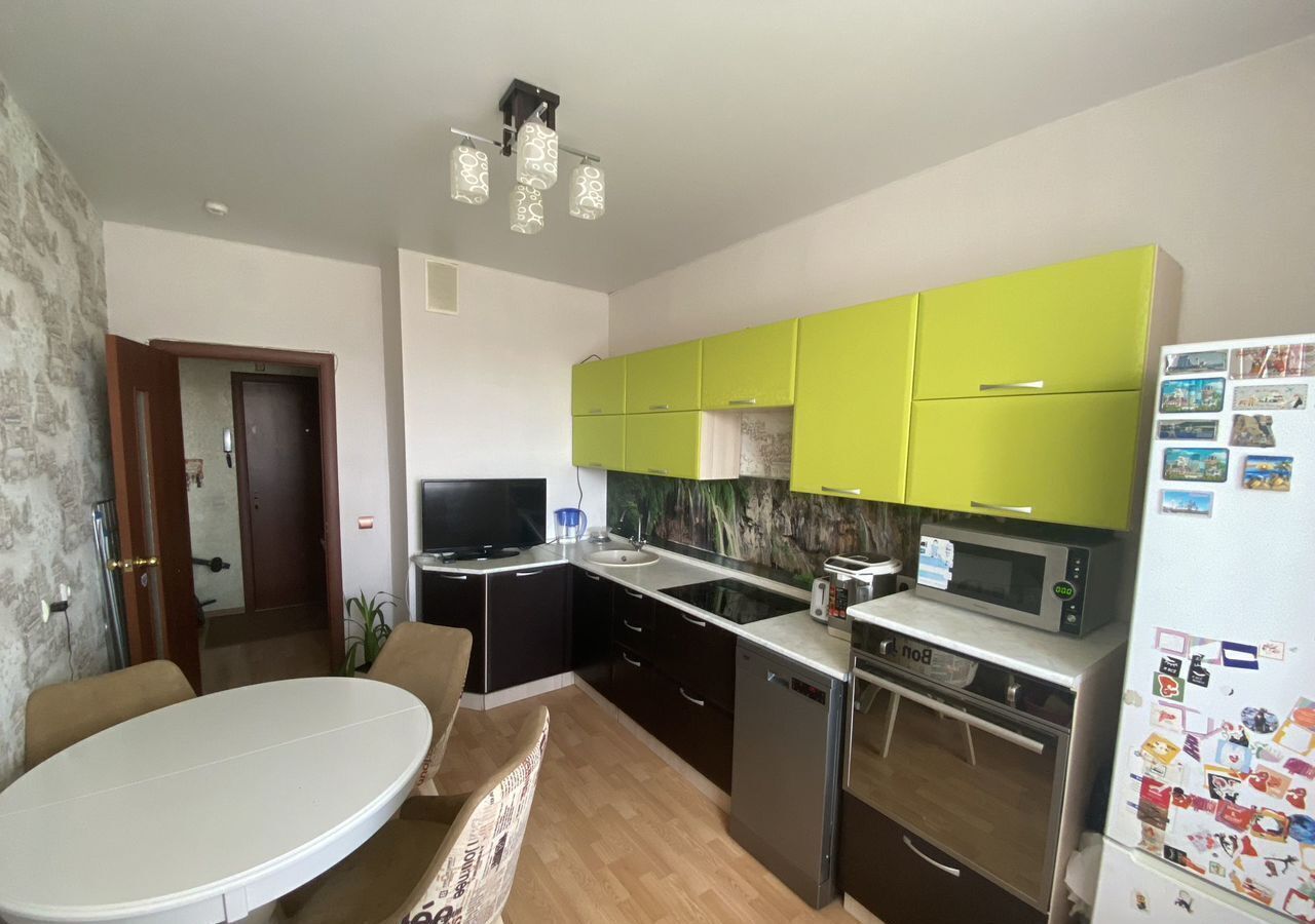 квартира г Новоуральск б-р Академика Кикоина 15а фото 3