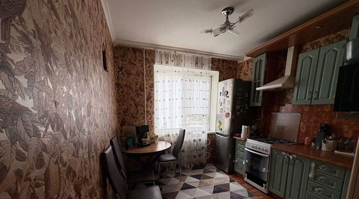 квартира г Старый Оскол Южный микрорайон 3 фото 2