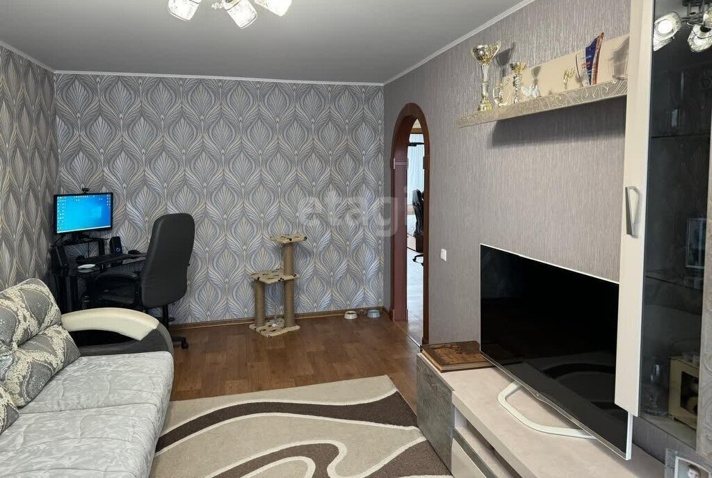 квартира г Междуреченск ул Октябрьская 22 фото 3