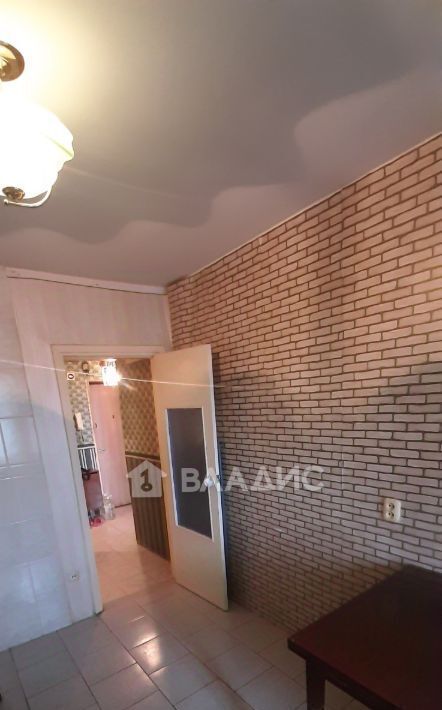 квартира г Волгоград р-н Красноармейский ул им. Вучетича 5а фото 3