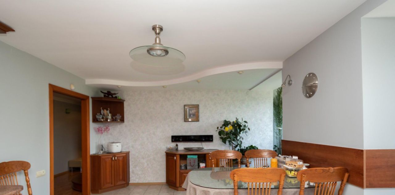 квартира г Иркутск р-н Октябрьский ул Красных Мадьяр 120 фото 2