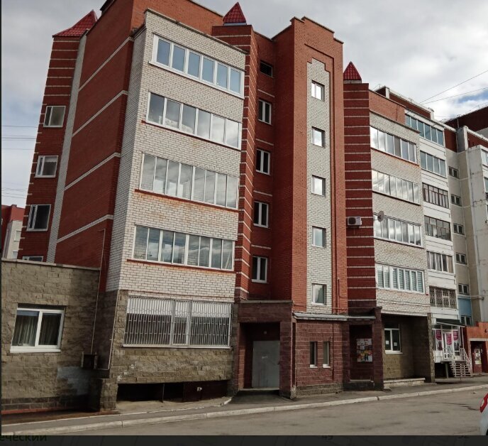 квартира г Каменск-Уральский б-р Комсомольский 38б фото 2