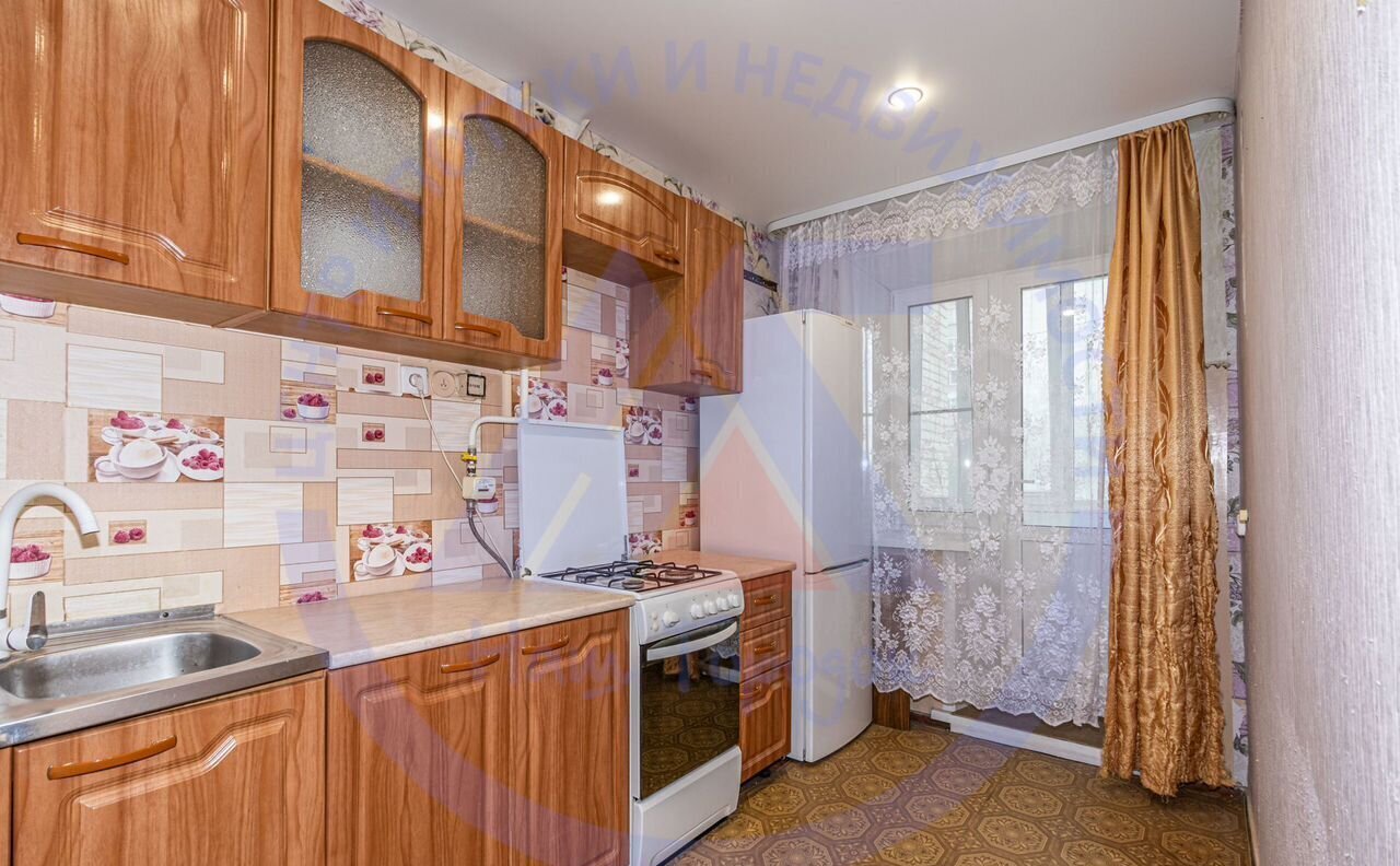 квартира г Курган мкр 6-й р-н Заозерный, жилой район Заозёрный, 30 фото 1