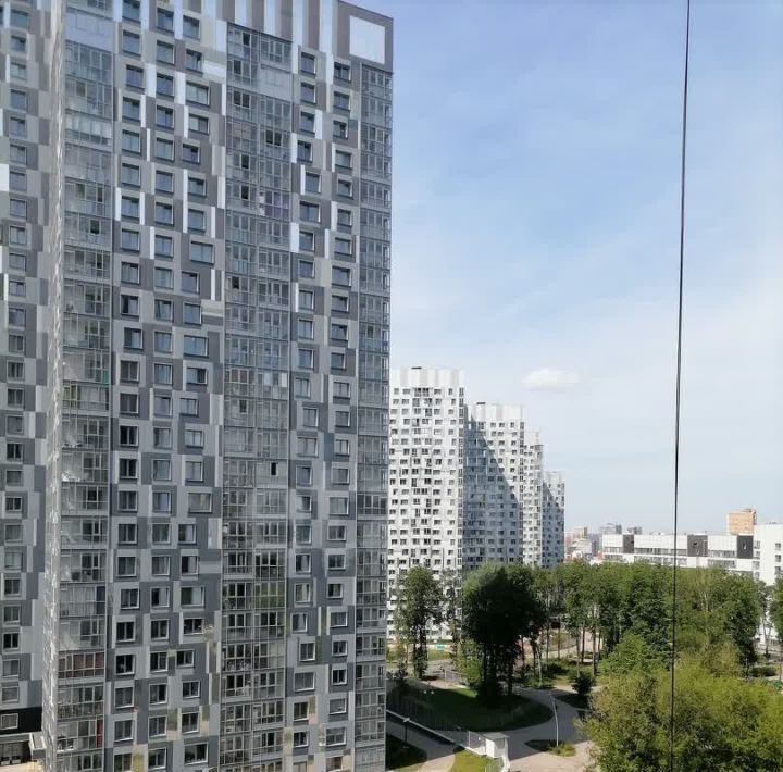 квартира г Пермь р-н Свердловский ул Революции 48б фото 2