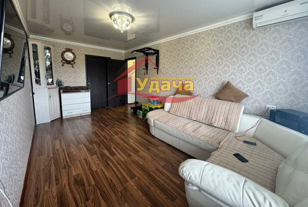 квартира г Орск город, улица Юлиуса Фучика, 5, микрорайон Новый фото 2