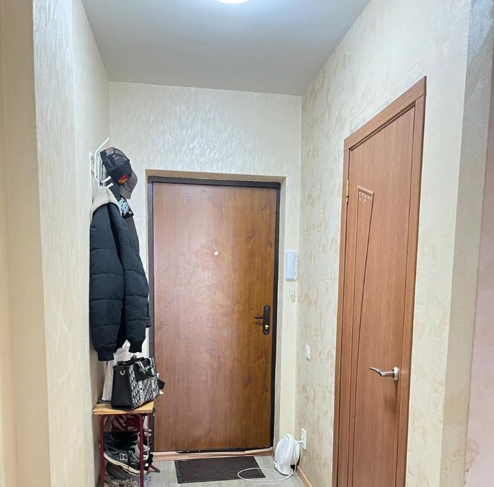 квартира г Волгоград р-н Дзержинский б-р 30-летия Победы 42 фото 9