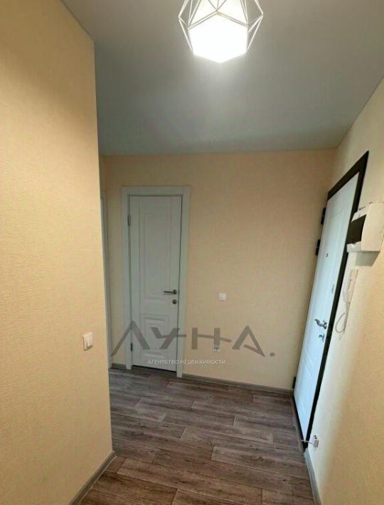 квартира г Набережные Челны р-н Автозаводский пр-кт Яшьлек 10г/2 фото 8
