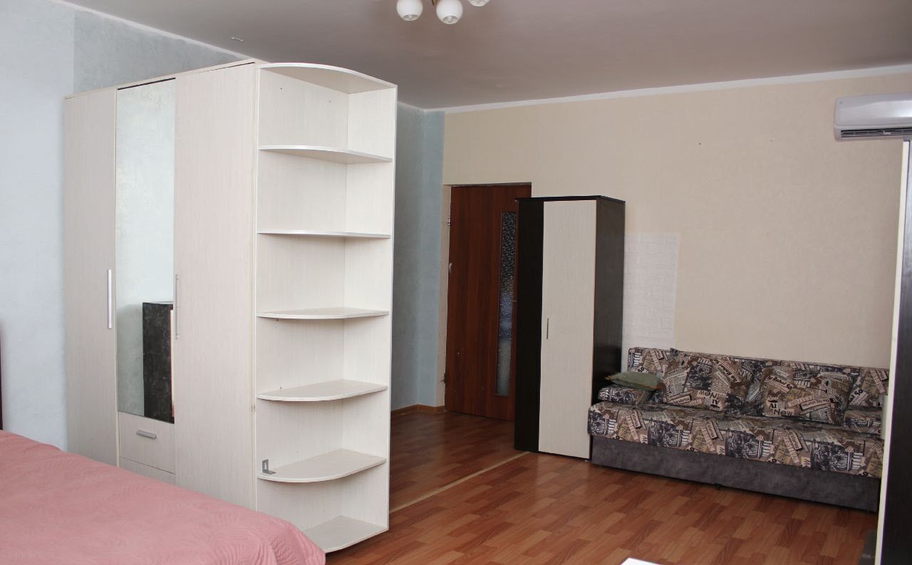 квартира г Астрахань р-н Ленинский ул Бабаевского 1к/9 фото 4
