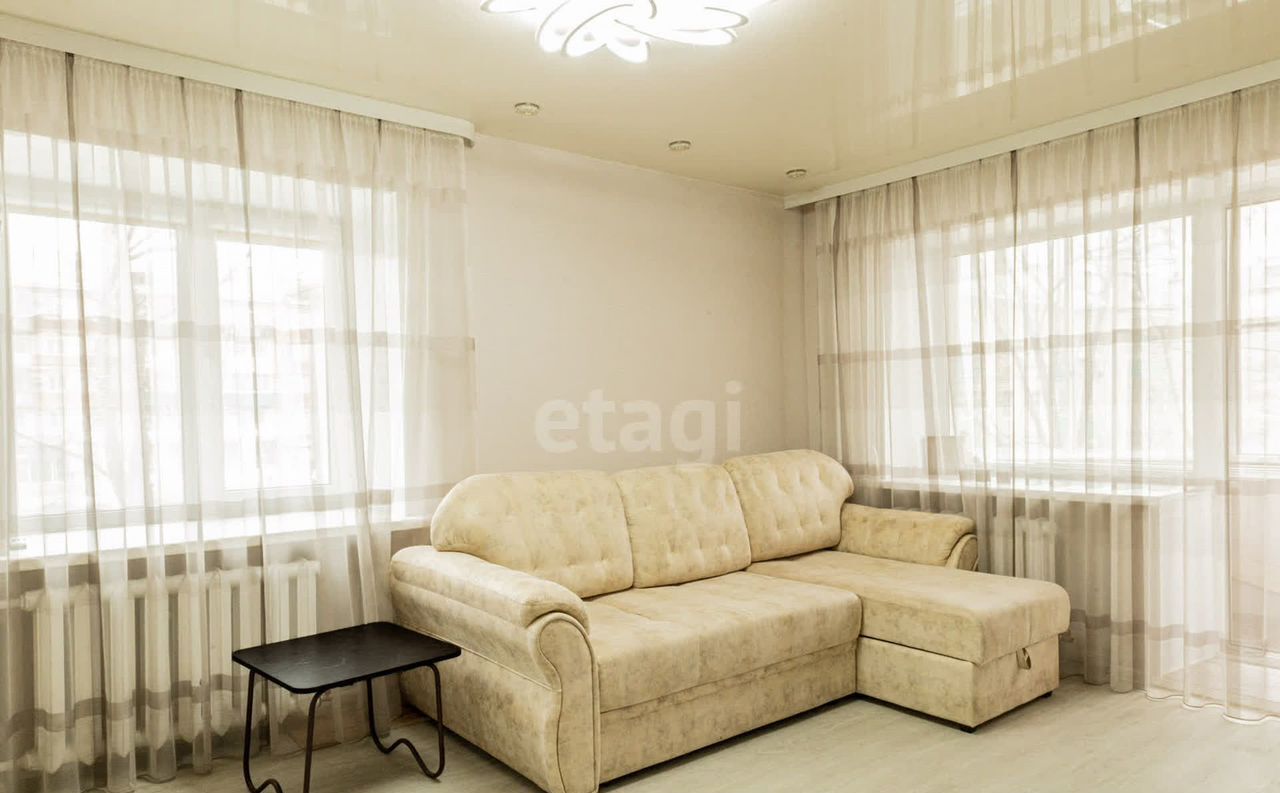 квартира г Комсомольск-на-Амуре пр-кт Октябрьский 23к/2 фото 2