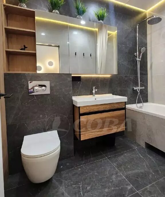 квартира г Тюмень р-н микрорайон Зарека ул Лермонтова 8а фото 1